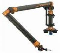 Комплект манипуляторов для экипировки песочных бункеров локомотивов с автоматической системой позиционирования