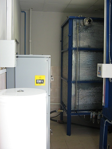 Автоматизированный заправочный комплекс контура охлаждения дизеля водой Автоматизированный заправочный комплекс контура охлаждения дизеля водой