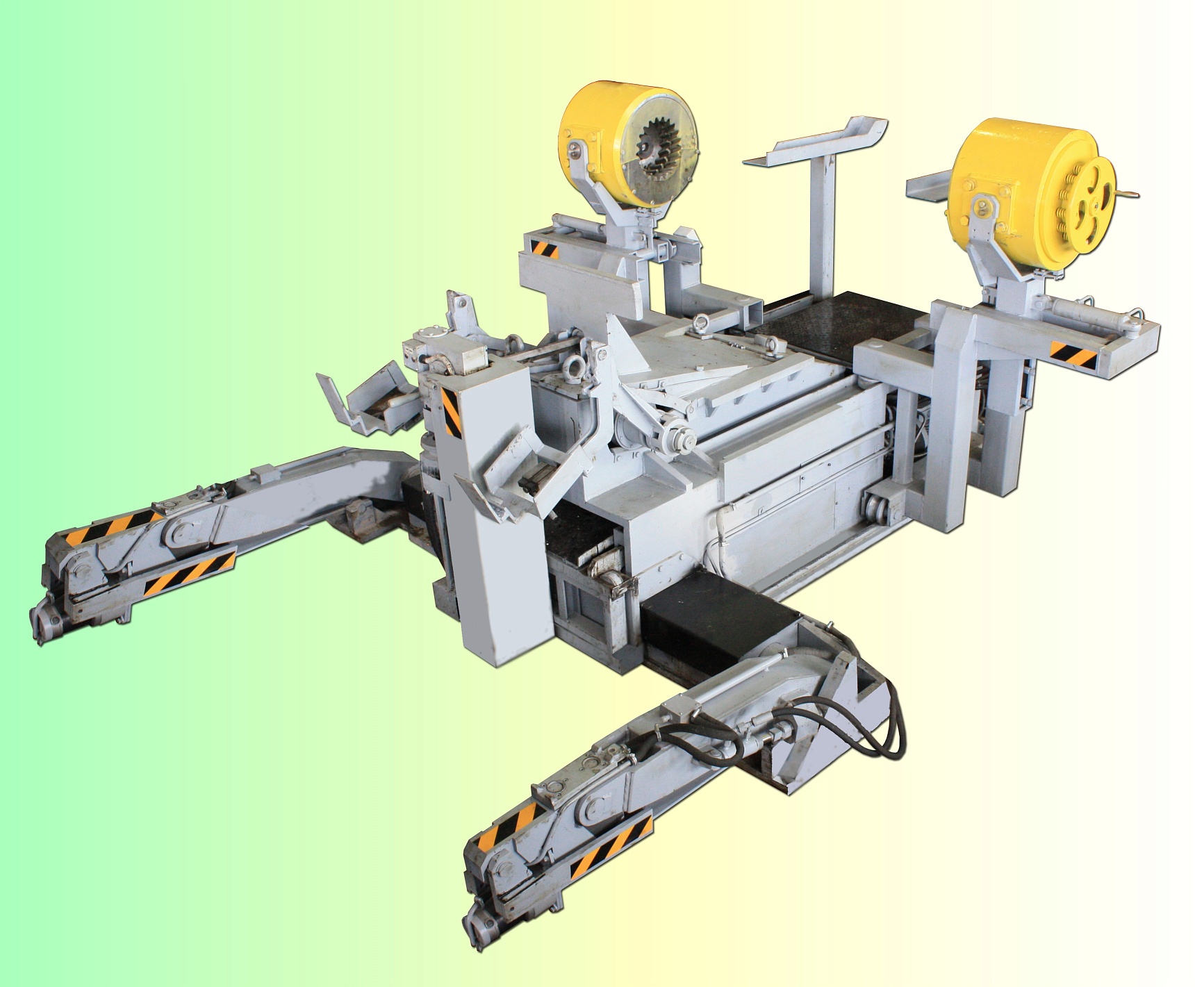 Технологический комплекс для разборки и сборки колесно-моторного блока